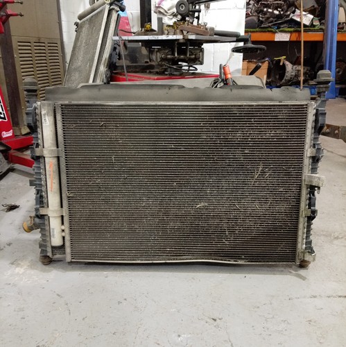 Ford transit custom radiator - ford,